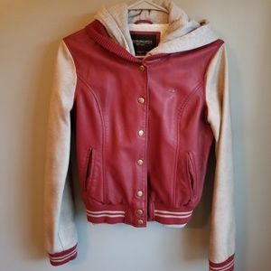Grey/red hooded jacket